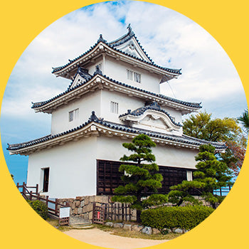 丸亀城のふもとから美味しいをお届け